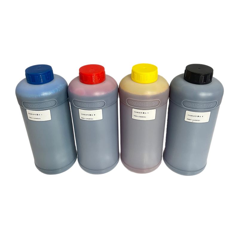 How does the compatibility of digital inkjet ink and substrates affect printing results?