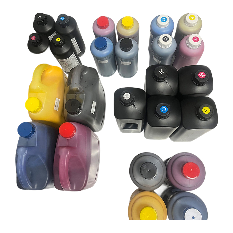 What chemical methods are used to improve the lightfastness of digital inkjet ink?